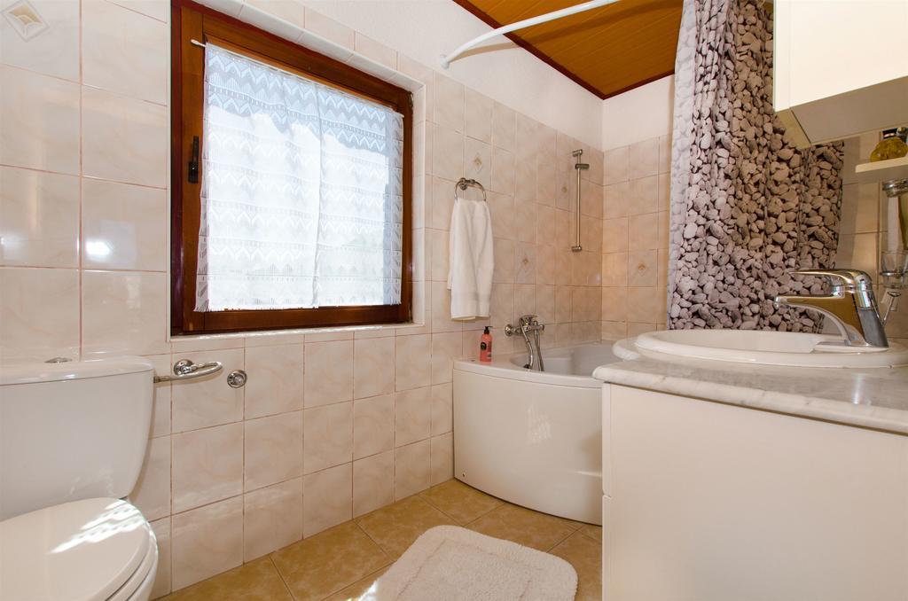 Apartment Bosiljka Рогозница Экстерьер фото